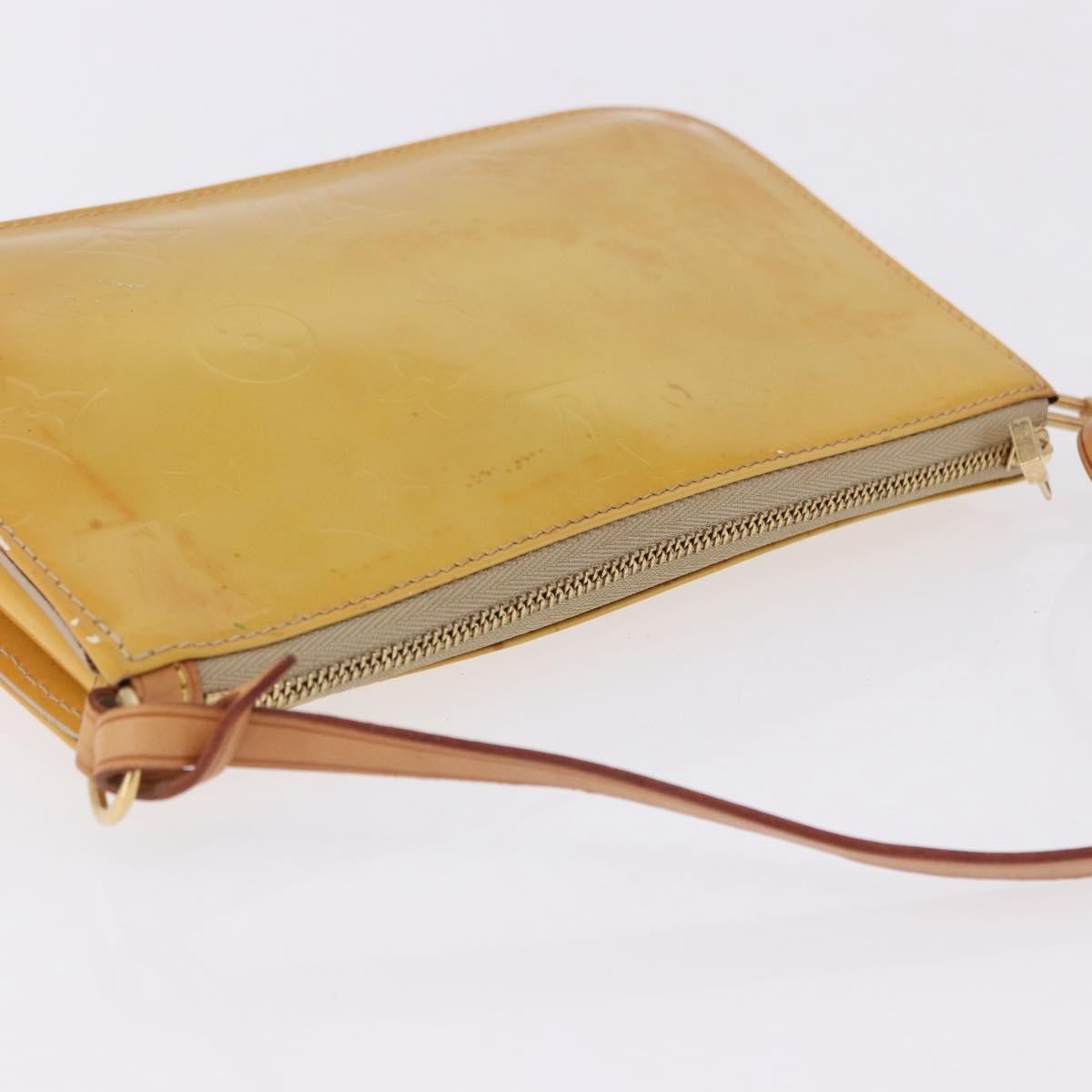 Louis Vuitton Lexington Pochette Monogram Vernis, Beige, Patent Leather, Clutch