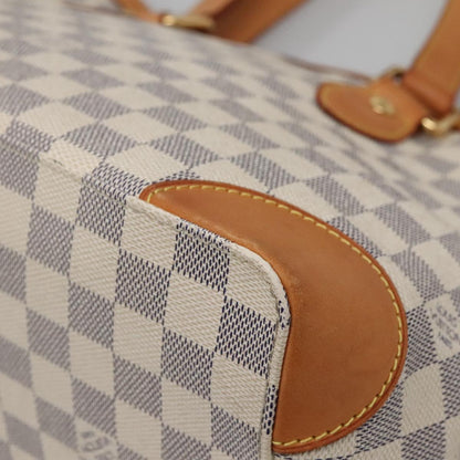 Louis Vuitton Hampstead, White, Canvas, tote