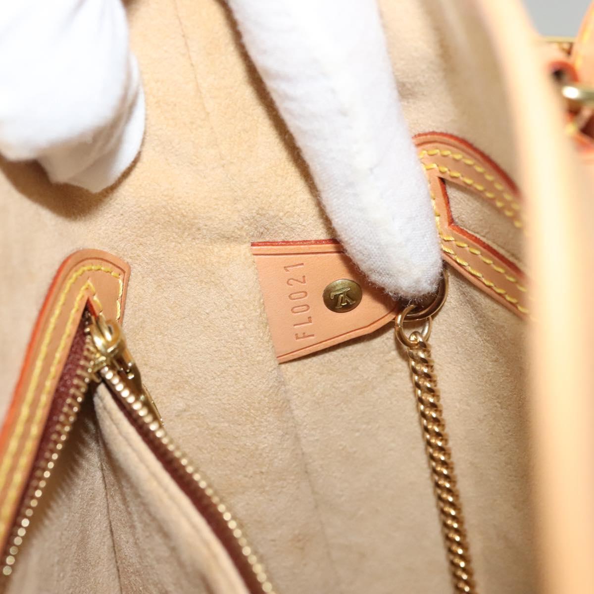 Louis Vuitton Bucket PM, Beige, Leather, shoulder