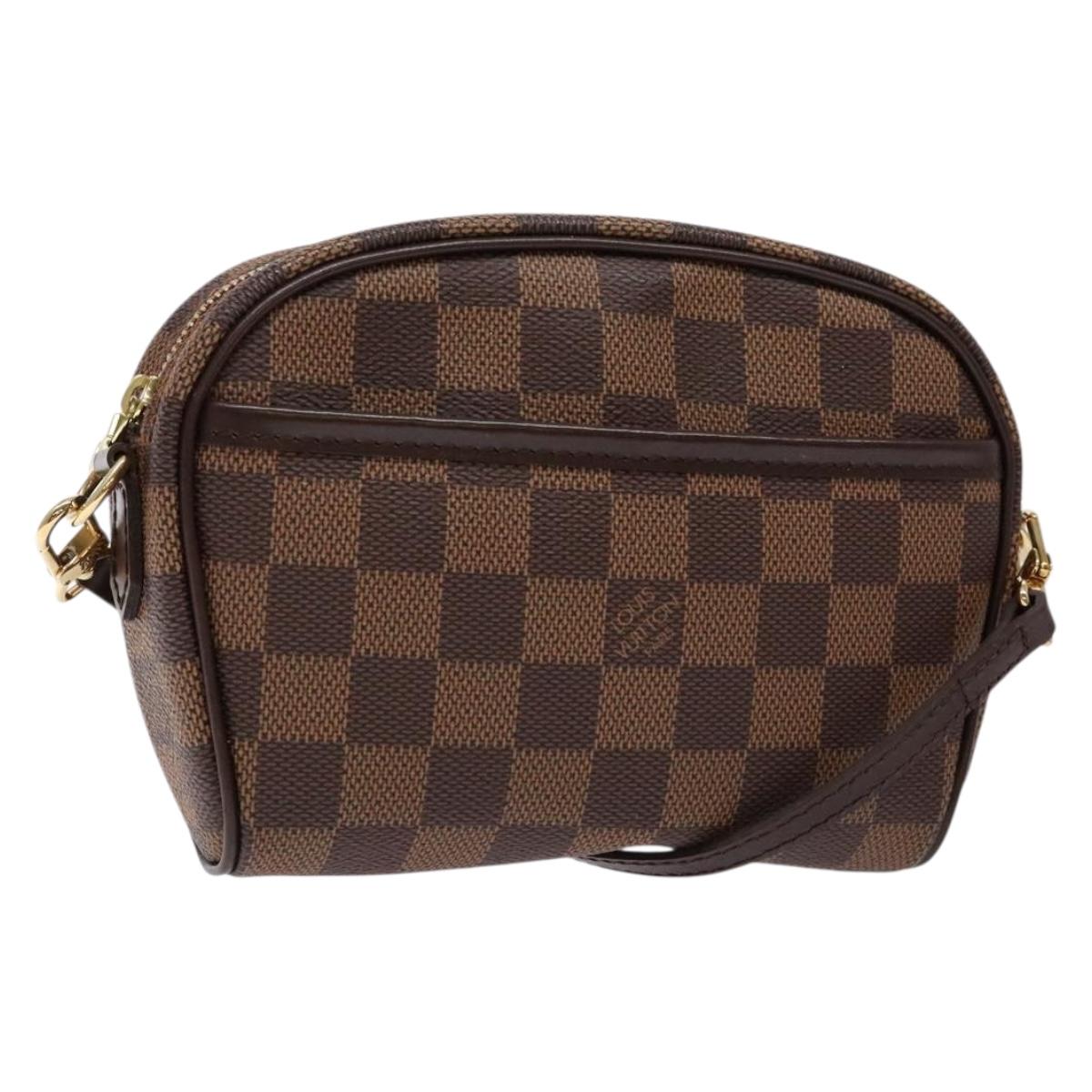 Louis Vuitton Ipanema, Brown, Canvas, shoulder
