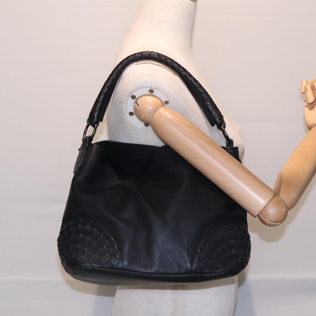 Bottega Veneta Intrecciato, Black, Leather, shoulder