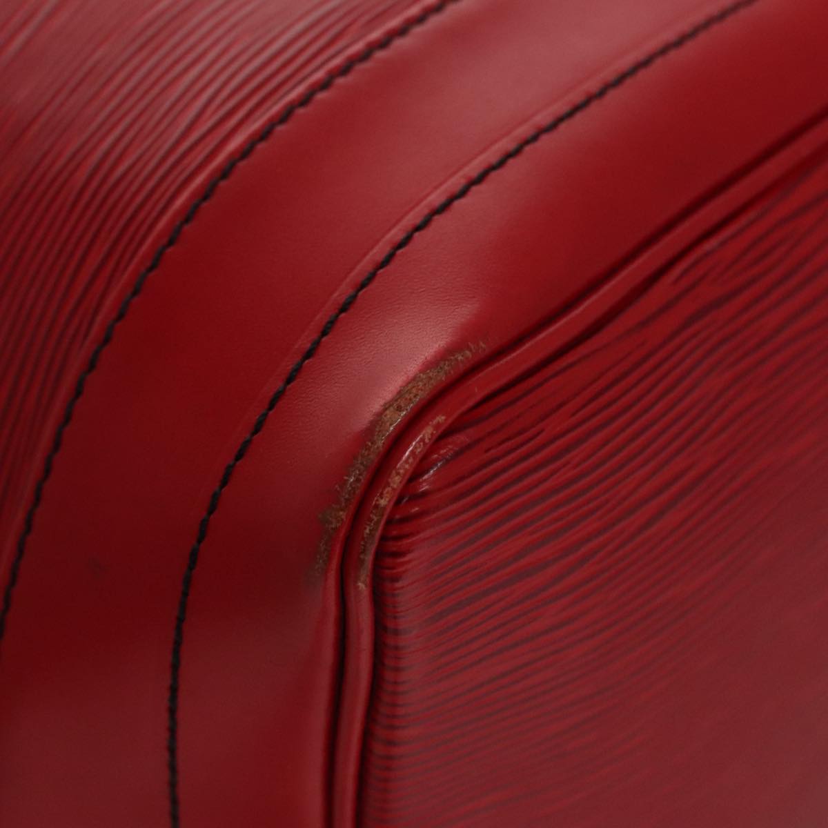 Louis Vuitton Noe, Red, Leather, shoulder