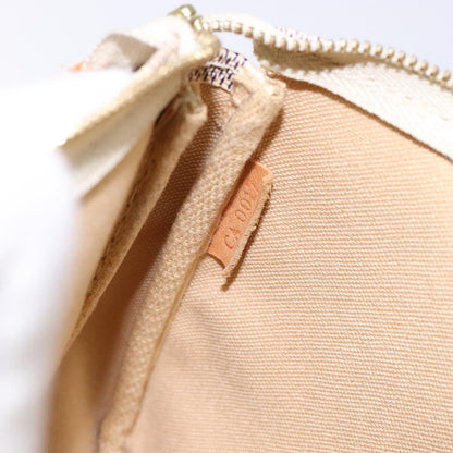 Louis Vuitton Pochette Accessoire, White, Canvas, clutch