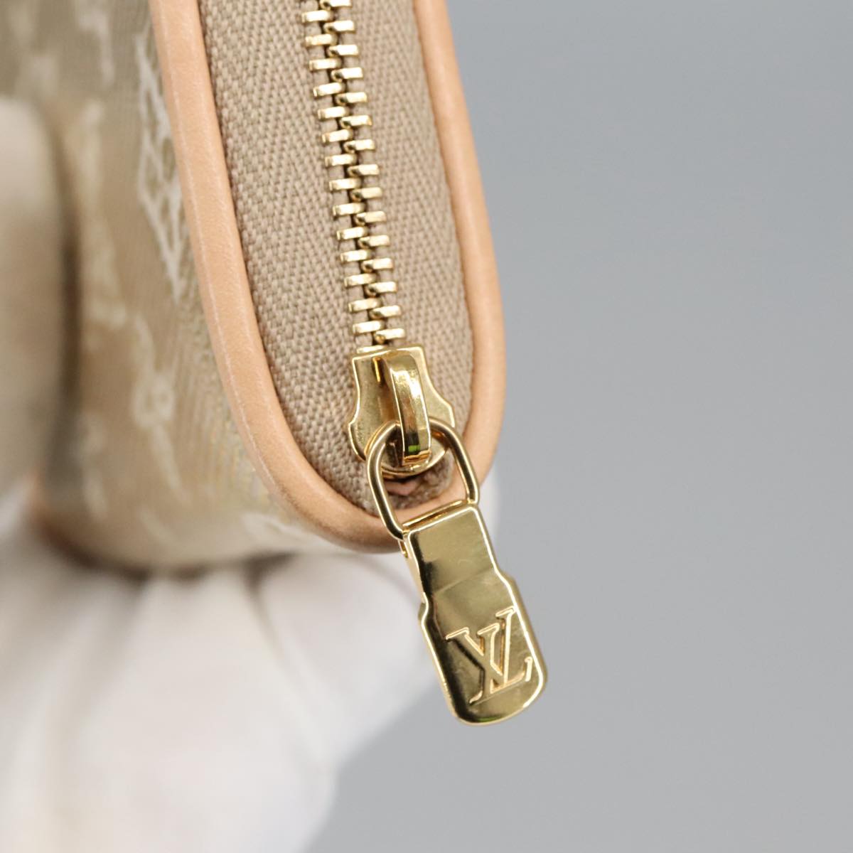 Louis Vuitton Zippy coin purse, Gold, Canvas, wallet