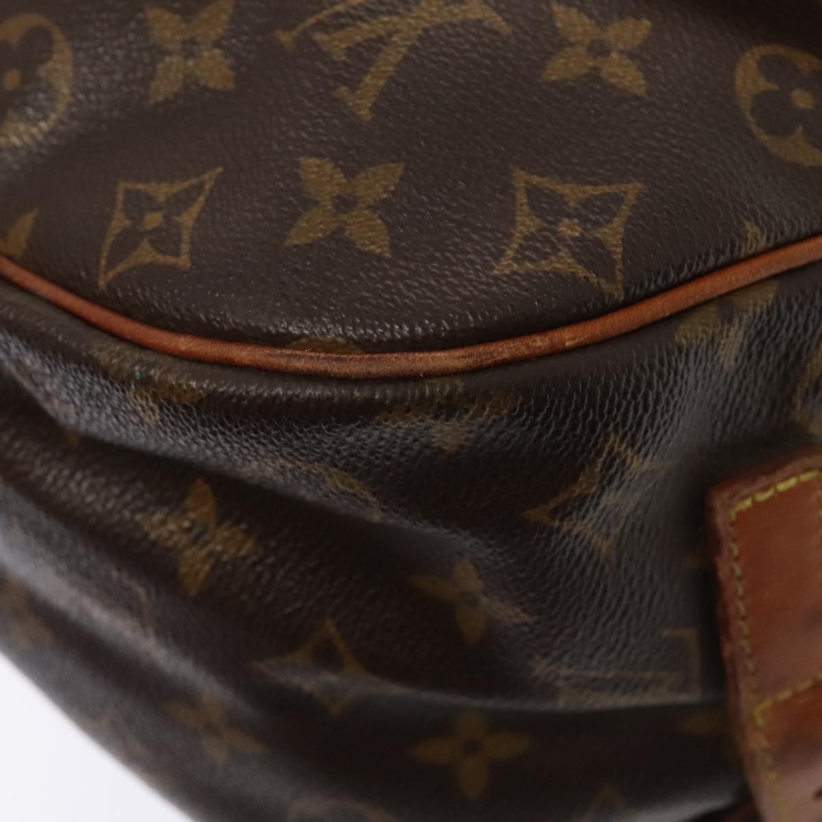 Louis Vuitton Saumur 35, Brown, Canvas, shoulder