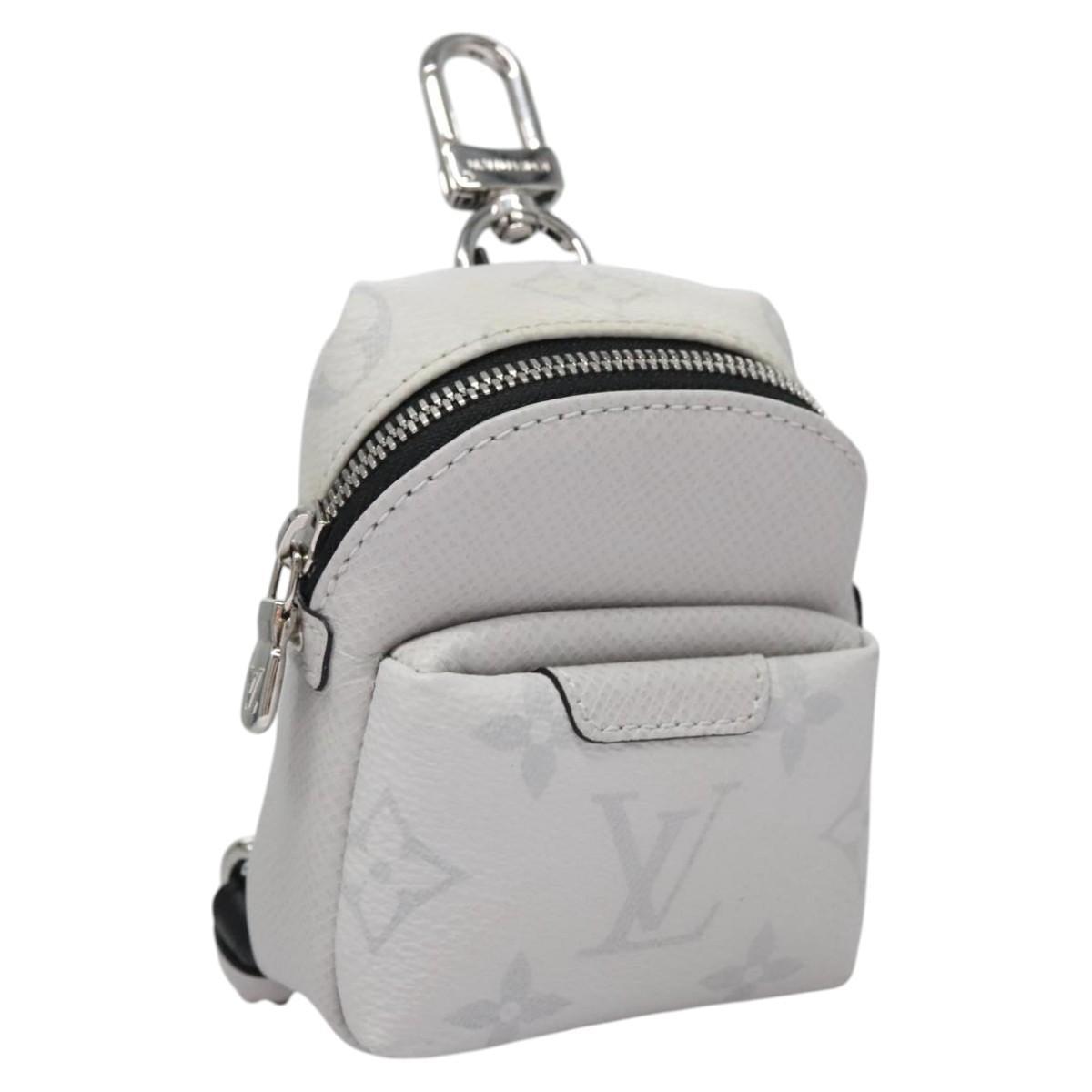 Louis Vuitton Discovery, White, Canvas, bag