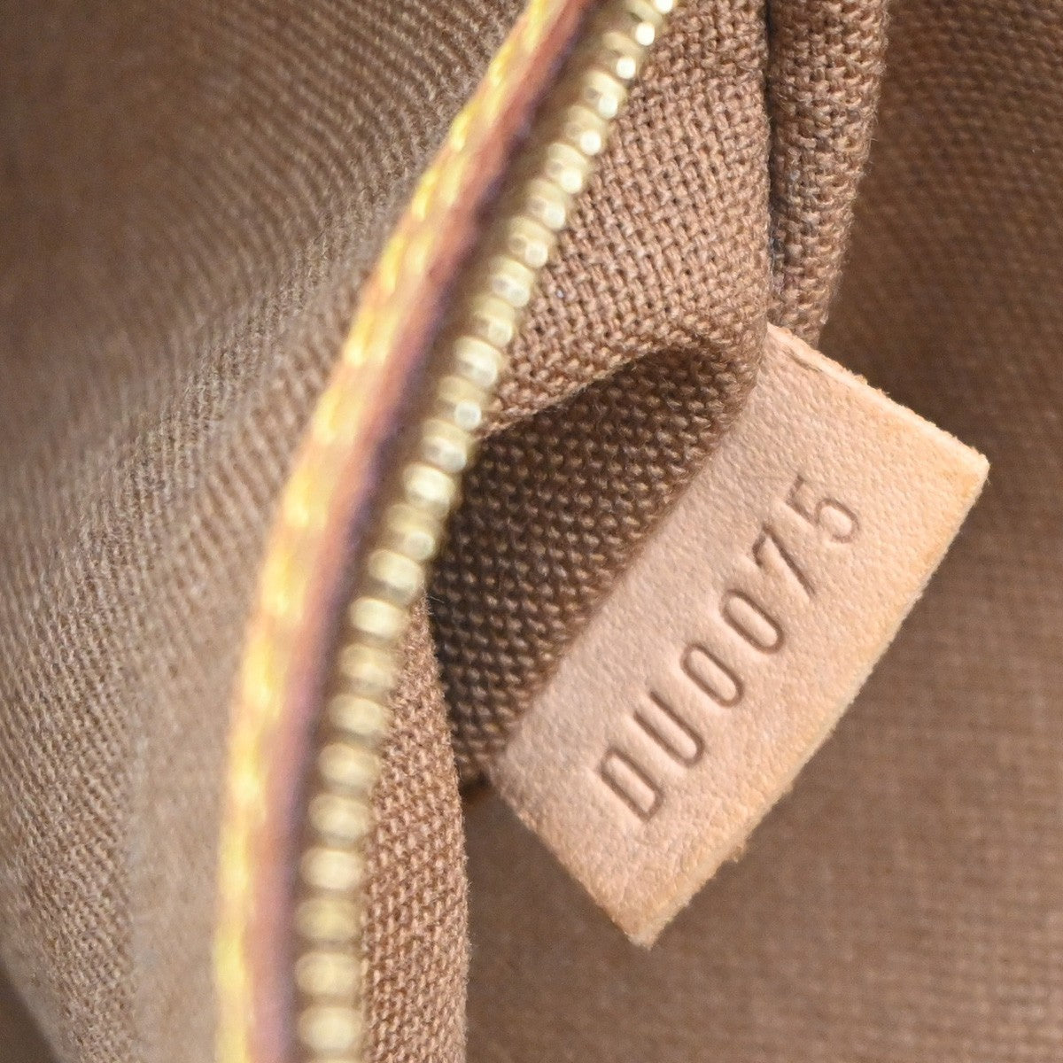 Louis Vuitton Batignolles Monogram Canvas, Brown, Canvas, Tote Bag