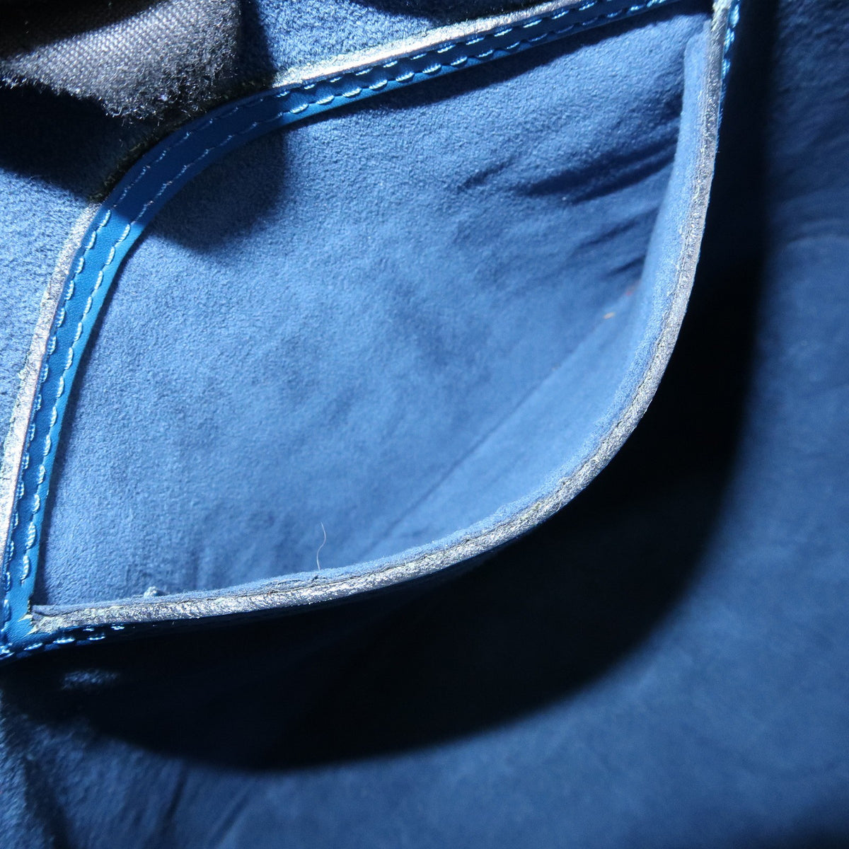 Louis Vuitton Alma Epi Leather, Blue, Leather, Handbag