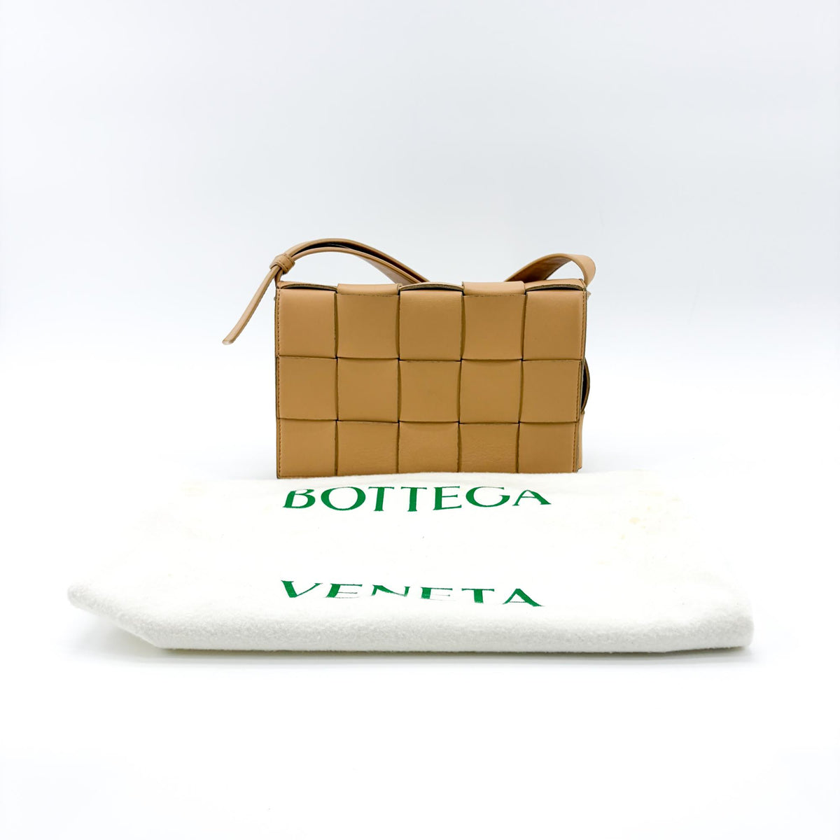 Bottega Veneta Cassette Maxi Intrecciato Leather, Beige, Leather, Crossbody Bag