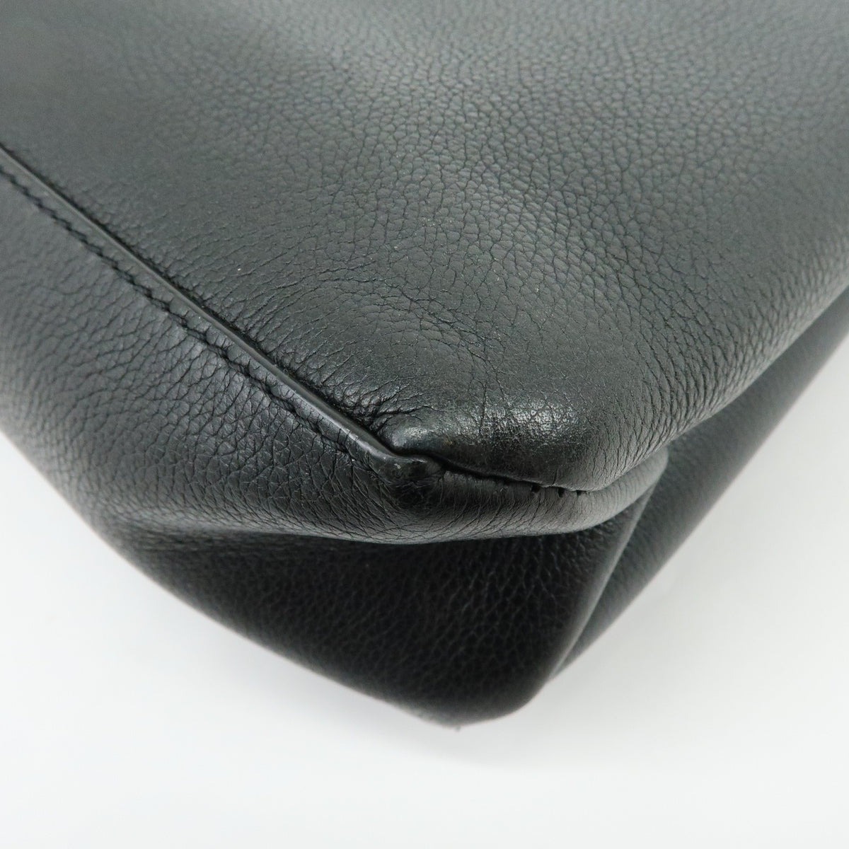 Louis Vuitton Lockme Ever Leather, Black, Leather, Handbag