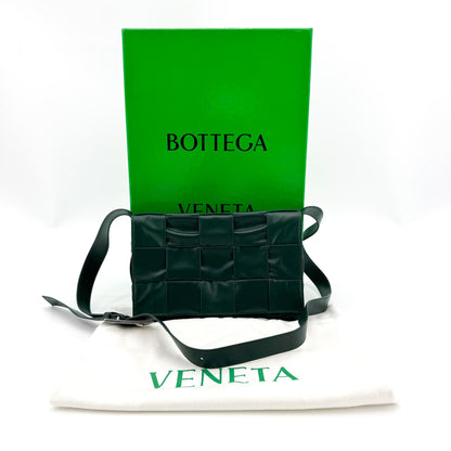 Bottega Veneta Cassette Maxi Intrecciato Leather, Green, Leather, Crossbody Bag