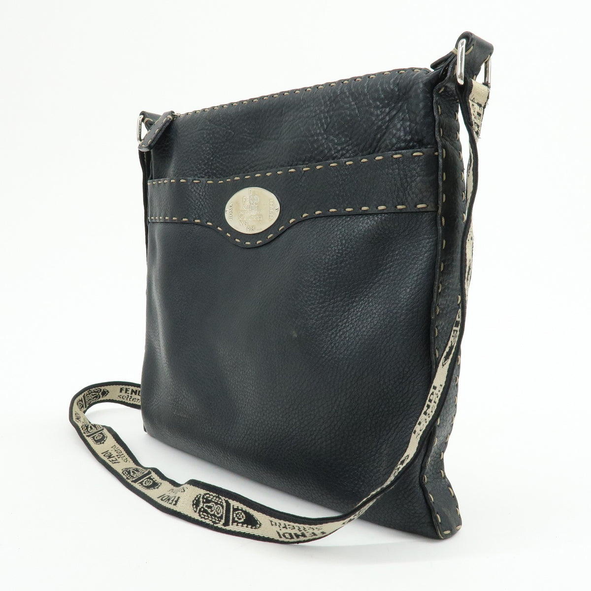 Fendi Vintage Selleria Zip Messenger Leather, Black, Leather, Handbag