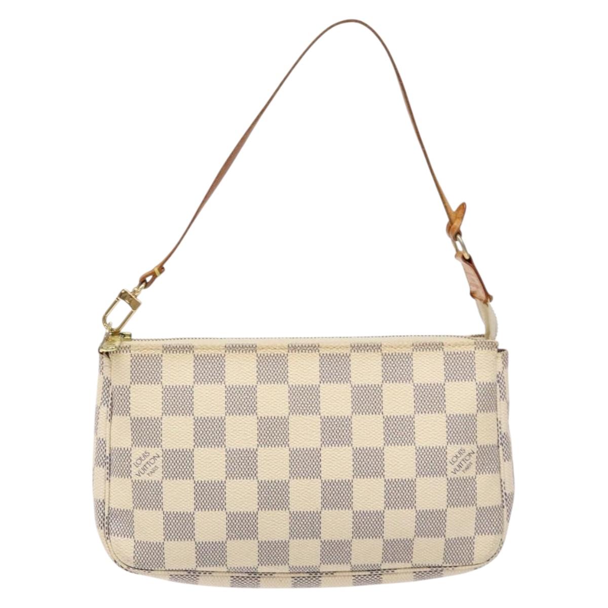 Louis Vuitton Pochette Accessoire, White, Canvas, clutch