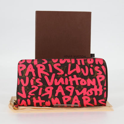 Louis Vuitton Portefeuille zippy, Pink, Canvas, wallet