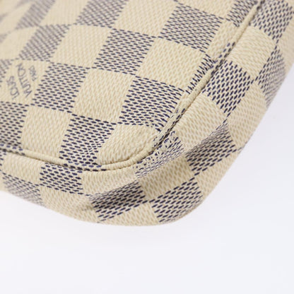 Louis Vuitton Pochette Accessoire, White, Canvas, clutch