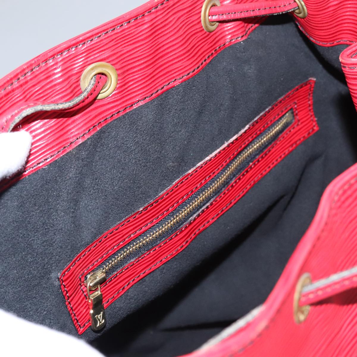 Louis Vuitton Noe, Red, Leather, shoulder