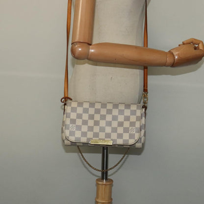 Louis Vuitton Favorite, White, Canvas, shoulder