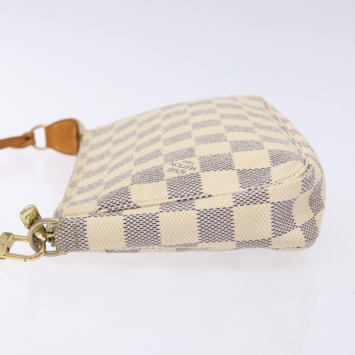 Louis Vuitton Pochette Accessoire, White, Canvas, clutch