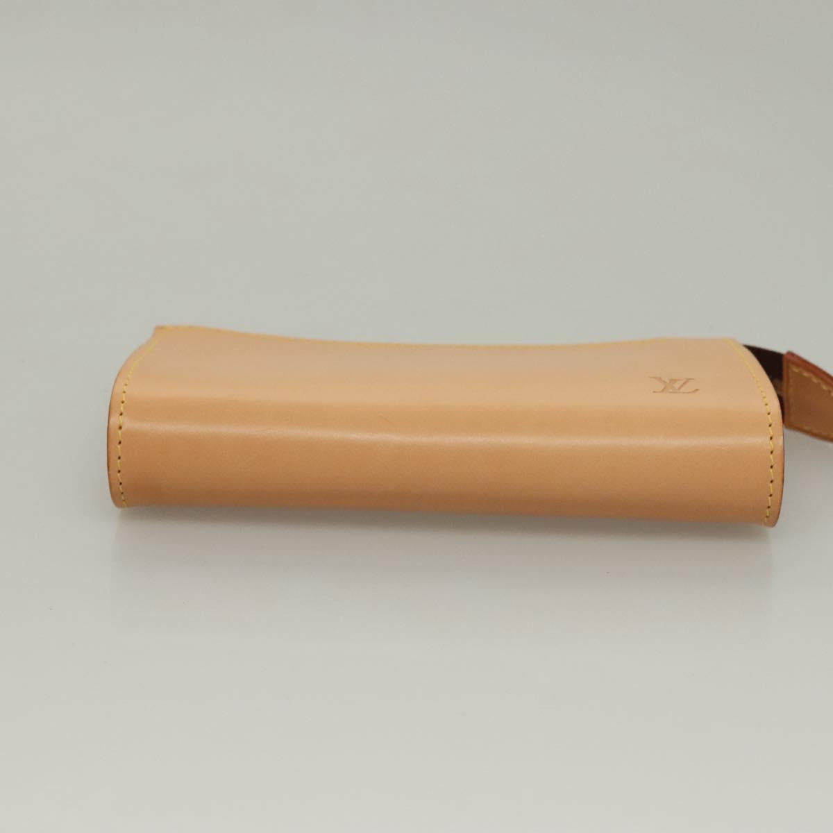 Louis Vuitton Bucket PM, Beige, Leather, shoulder