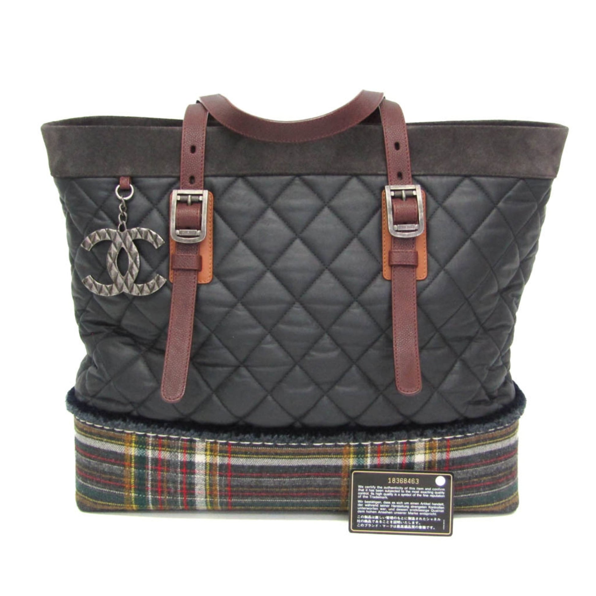 Chanel Paris-Edinburgh Tote Quilted Mixed Coated Canvas with Flannel, Multicolour, Tweed, Tote Bag