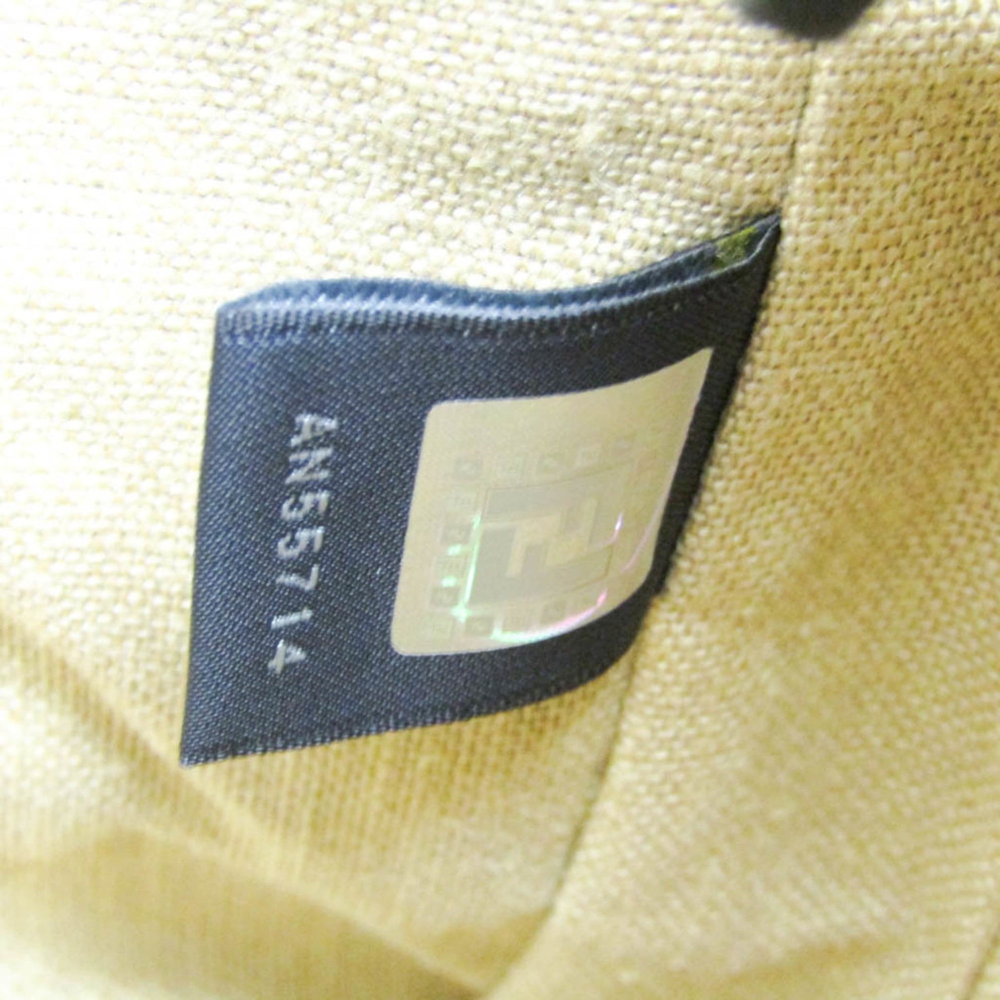 Fendi Selleria Messenger Bag Leather, Black, Leather, Shoulder Bag