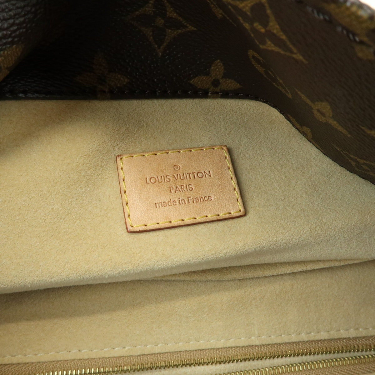 Louis Vuitton Artsy Monogram Canvas, Brown, Canvas, Handbag