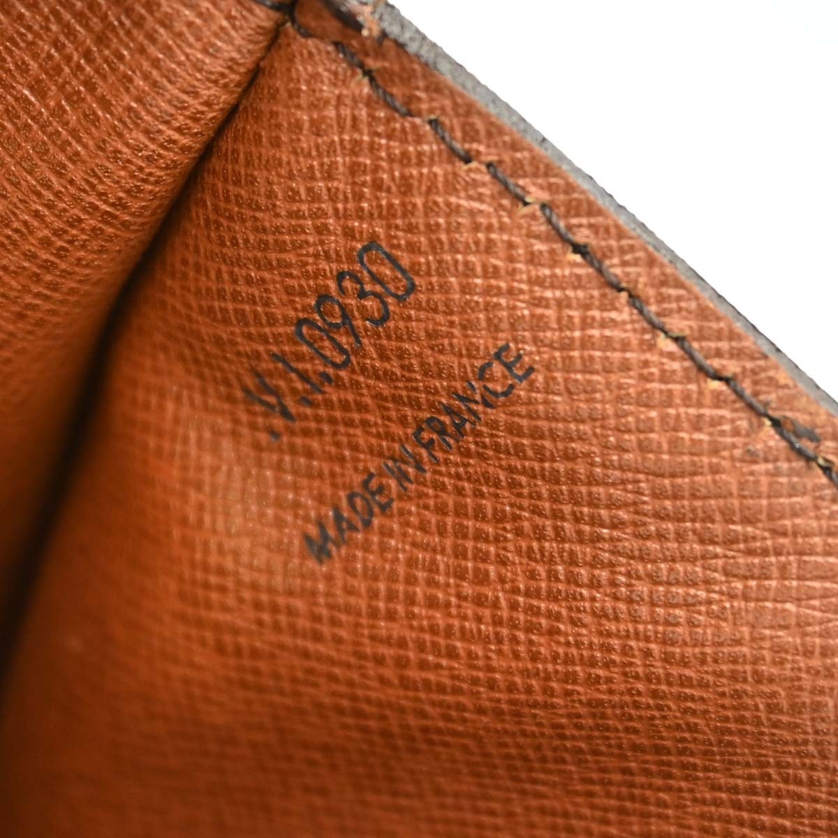 Louis Vuitton Saint Cloud Monogram Canvas, Brown, Canvas, Handbag