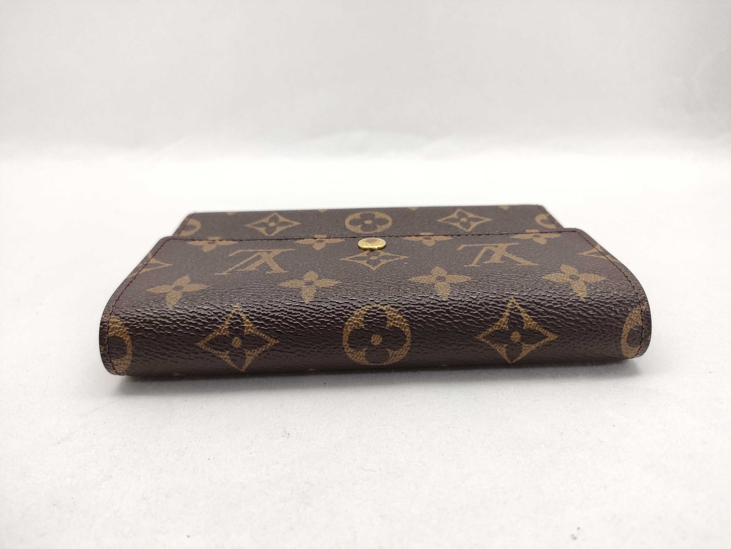 Louis Vuitton Mat Porte Tresor International Wallet Monogram Vernis, Brown, Canvas, Wallet