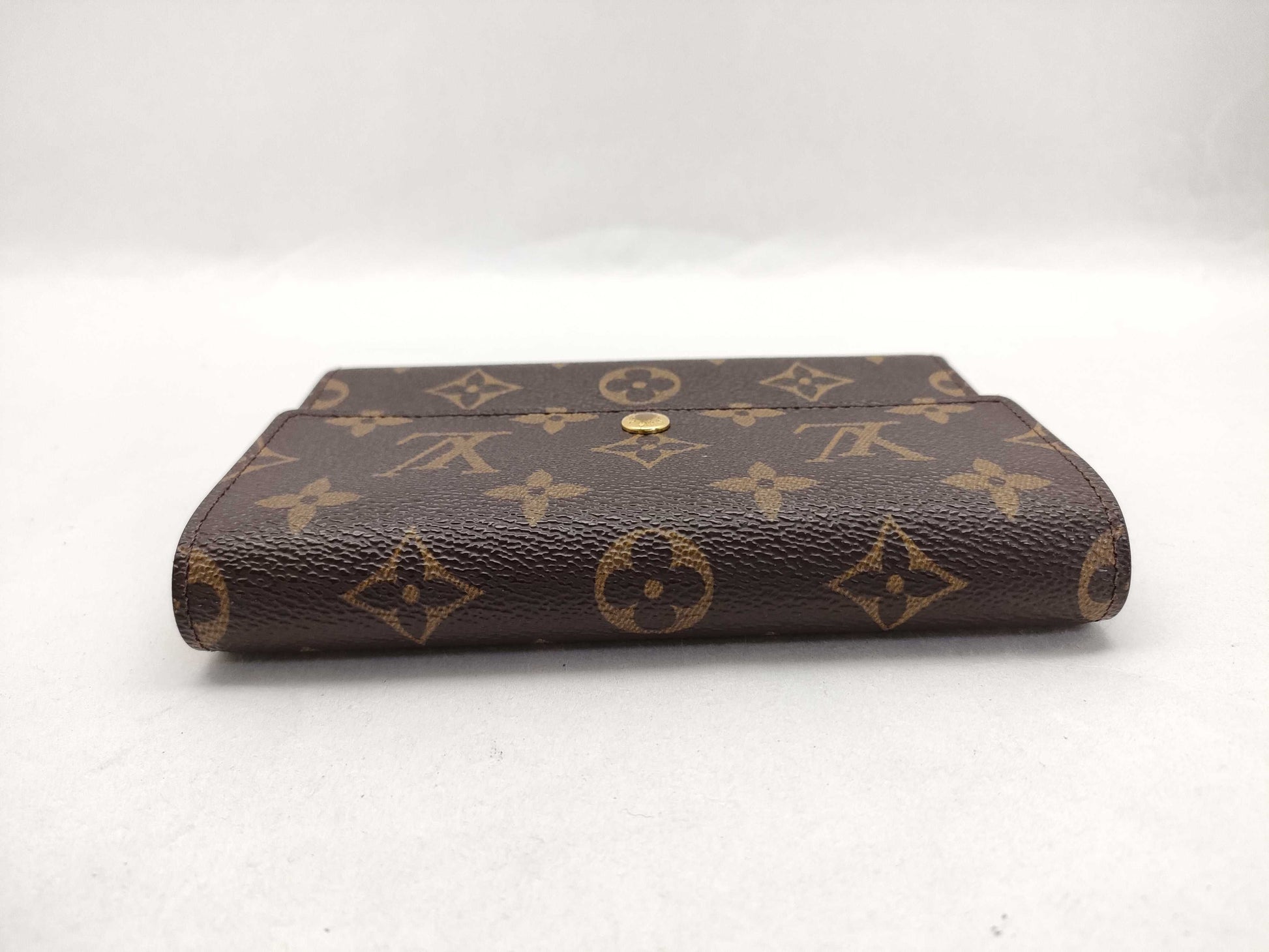 Louis Vuitton Mat Porte Tresor International Wallet Monogram Vernis, Brown, Canvas, Wallet