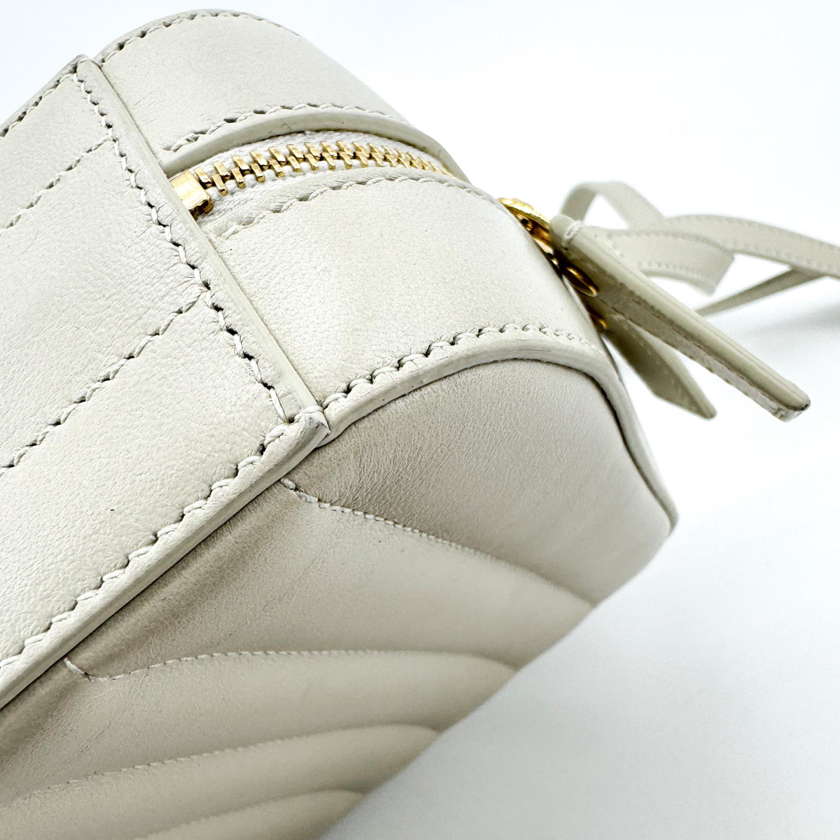 Saint Laurent Vicky Camera Vertical Quilted Leather, Gray, Leather, Handbag