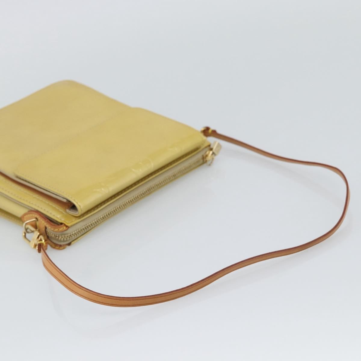 Louis Vuitton Mott Monogram Vernis, Beige, Patent Leather, Clutch