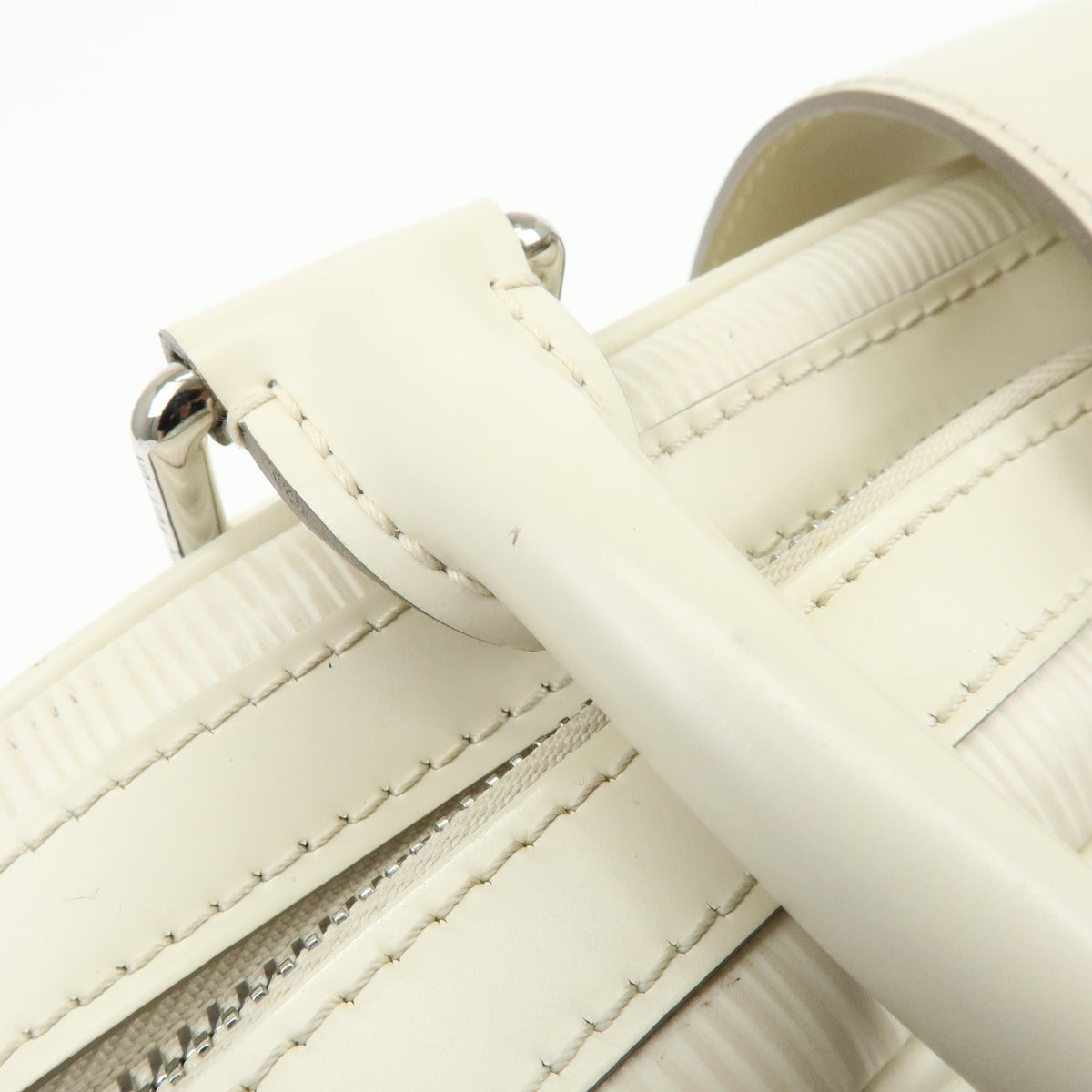 Louis Vuitton Montaigne Bowling Epi Leather, White, Leather, Handbag