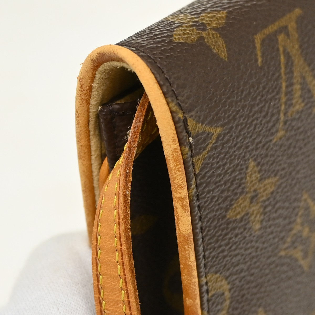 Louis Vuitton Twin Monogram Canvas, Brown, Canvas, Clutch