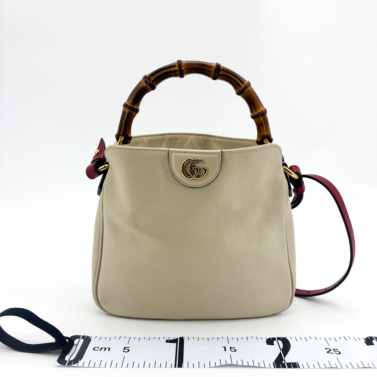 Gucci Diana Bamboo Leather, Beige, Leather, Shoulder Bag