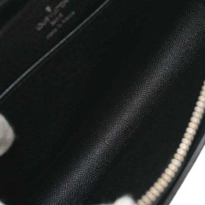 Louis Vuitton Pochette Baikal Clutch Taiga Leather, Black, Leather, Clutch
