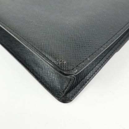 Louis Vuitton Selenga Pochette Taiga Leather, Black, Leather, Clutch