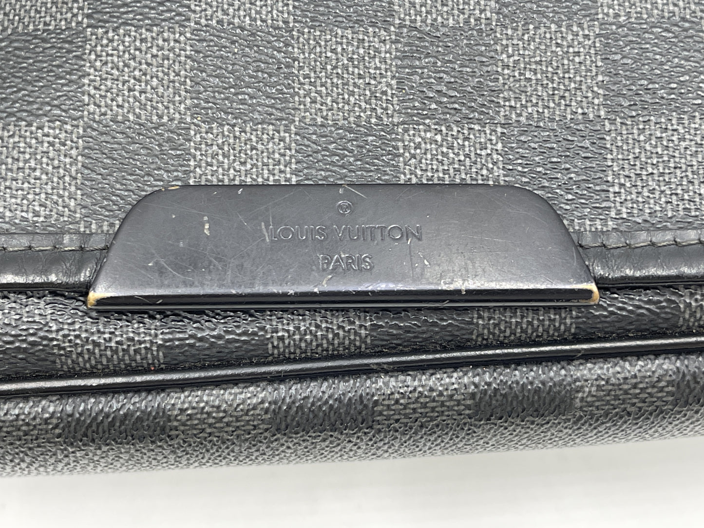 Louis Vuitton Daniel Messenger Damier Graphite, Black, Canvas, Shoulder Bag