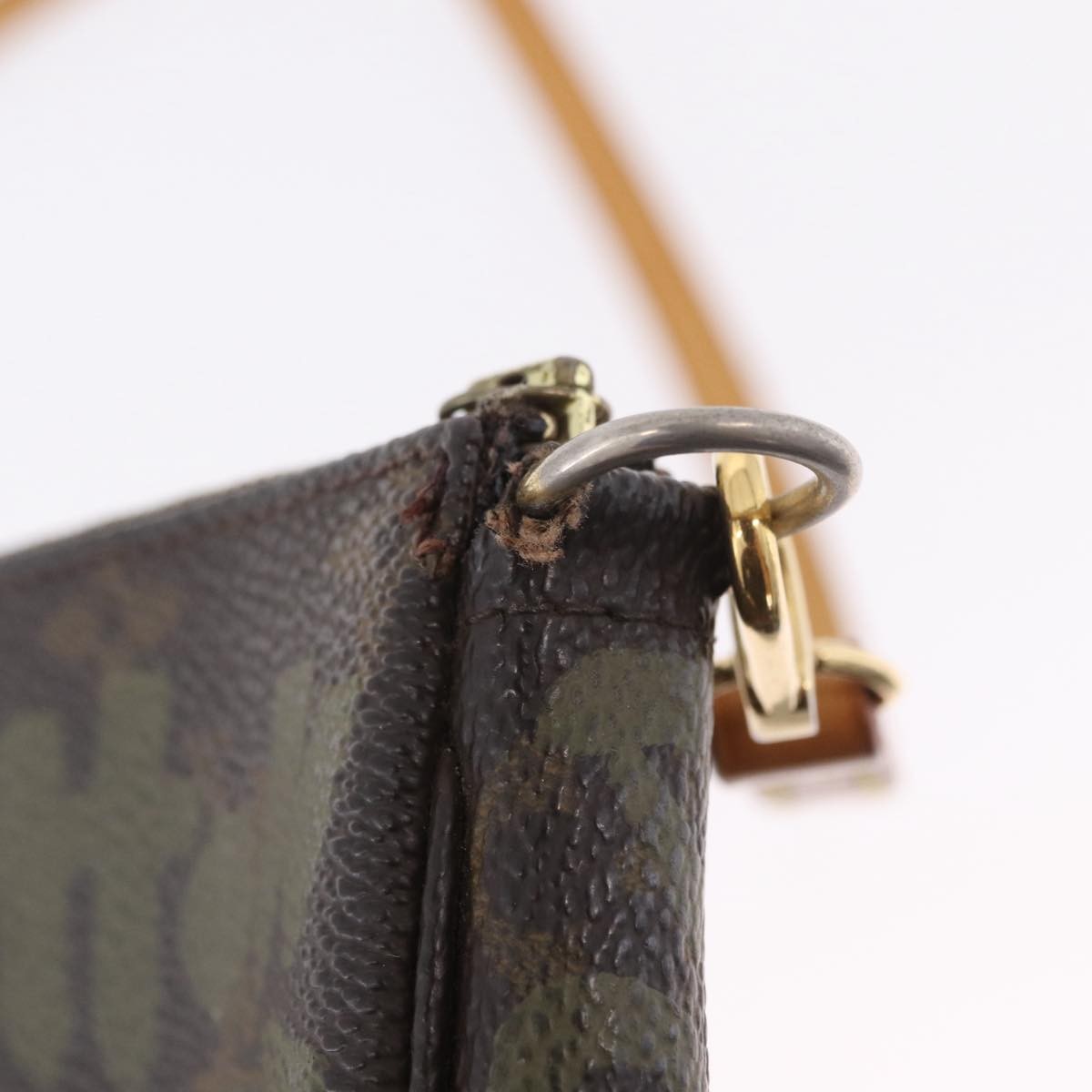 Louis Vuitton Pochette Accessoires Limited Edition Monogram Graffiti, Khaki, Canvas, Clutch