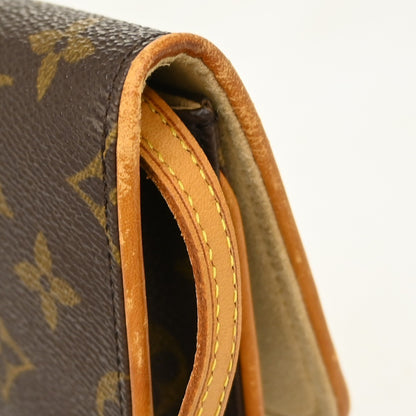 Louis Vuitton Twin Monogram Canvas, Brown, Canvas, Clutch