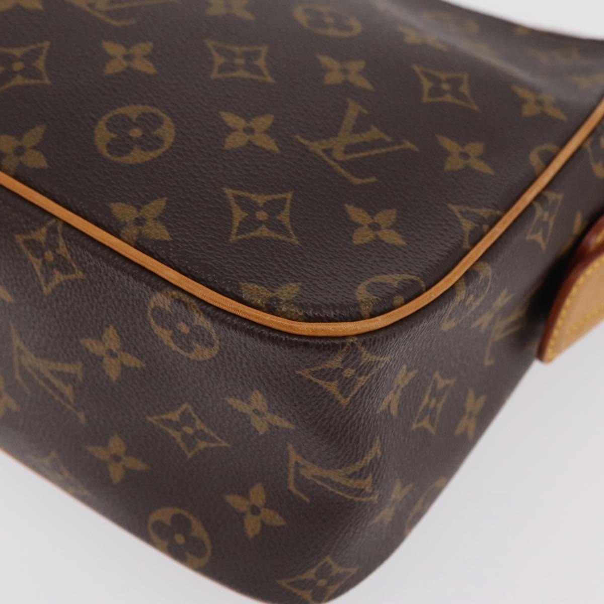 Louis Vuitton Viva Cite Monogram Canvas, Brown, Canvas, Handbag