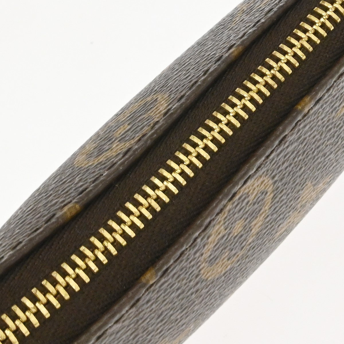 Louis Vuitton Mini pochette accessoires Canvas, Brown, Canvas, Clutch