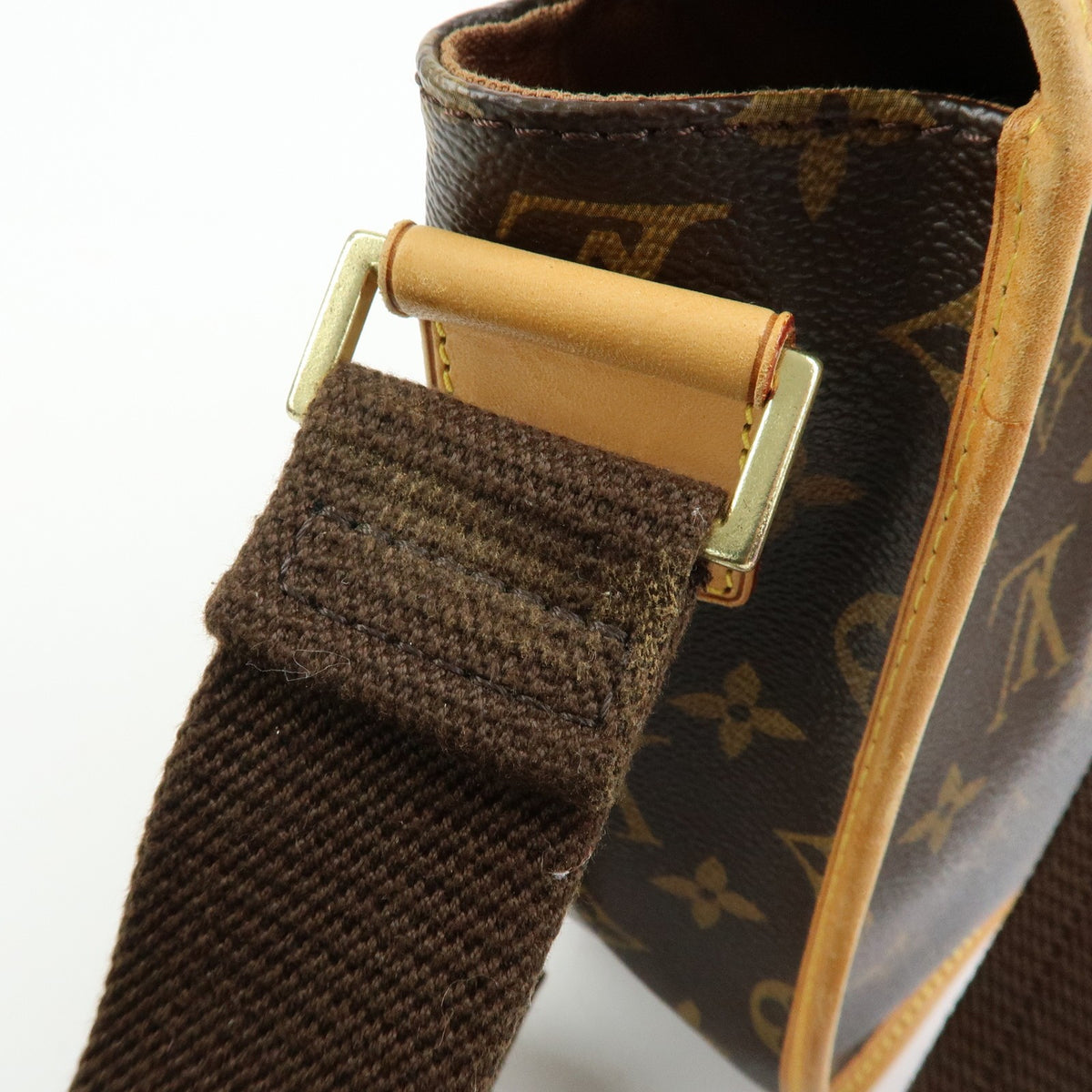 Louis Vuitton Bosphore Messenger Monogram Canvas, Brown, Canvas, Handbag