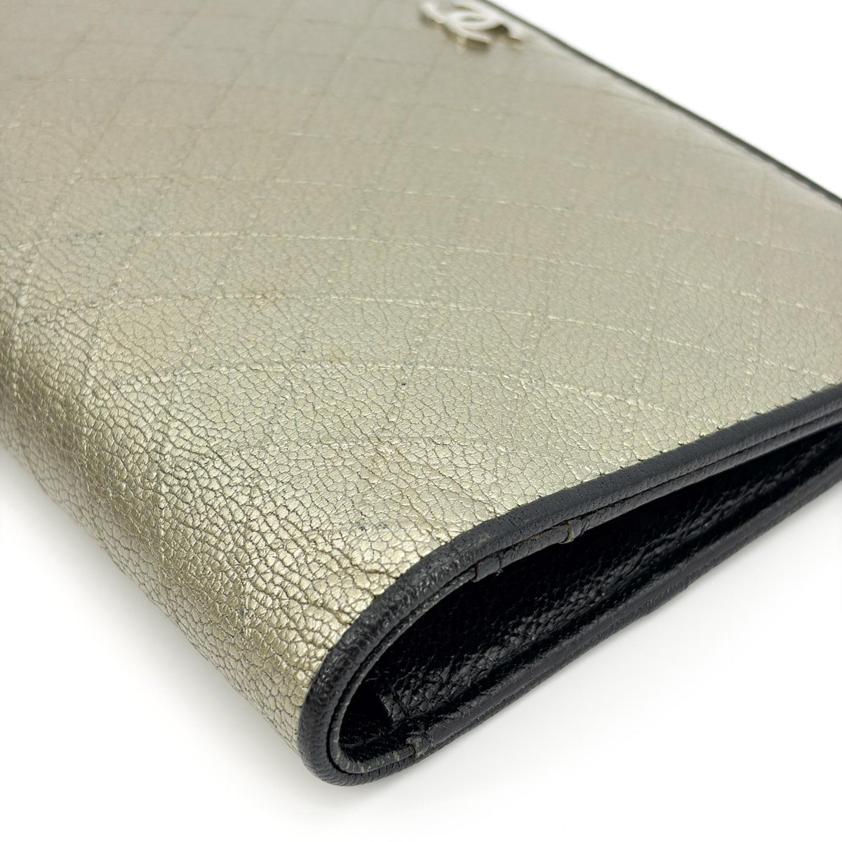 Chanel 19 Flap Quilted Lambskin, Gold, Calfskin, Wallet