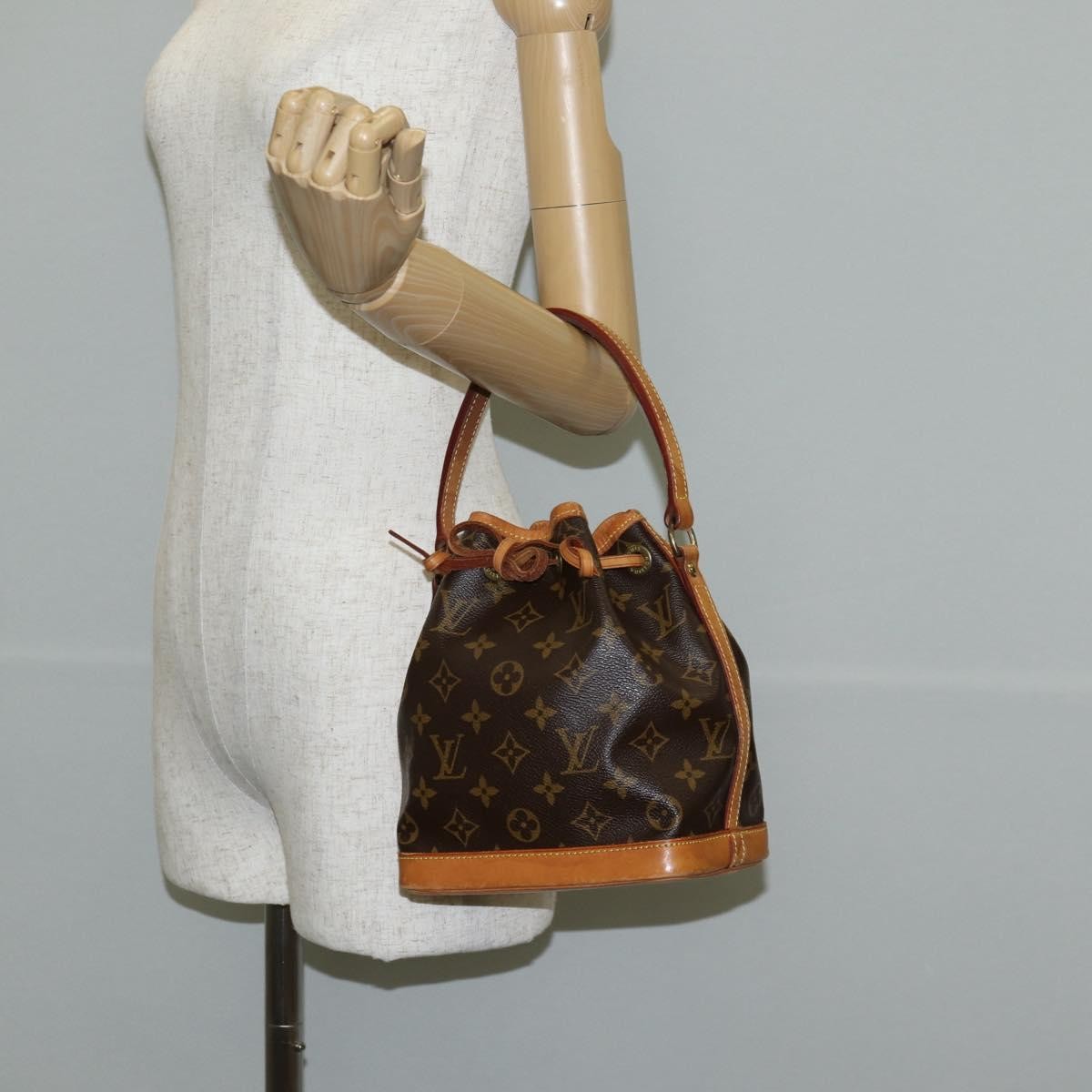 Louis Vuitton Noe Monogram Canvas, Brown, Canvas, Shoulder Bag