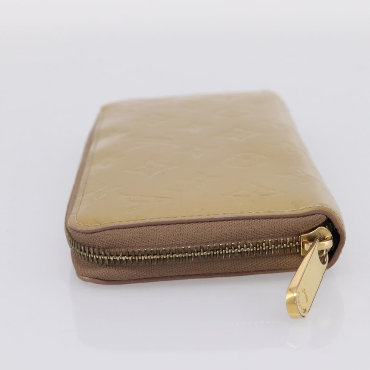 Louis Vuitton Zippy Monogram Vernis, Beige, Patent Leather, Wallet