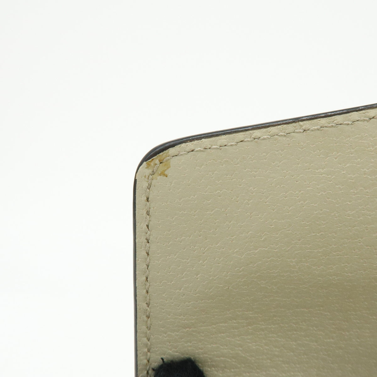 Gucci Sylvie Belt Leather, Beige, Calfskin, Handbag