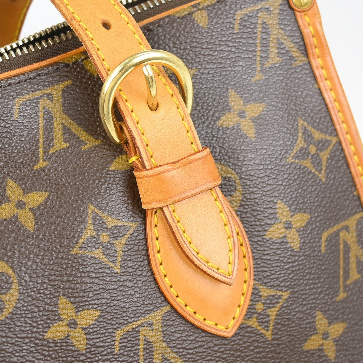 Louis Vuitton Popincourt Monogram Canvas, Brown, Canvas, Shoulder Bag