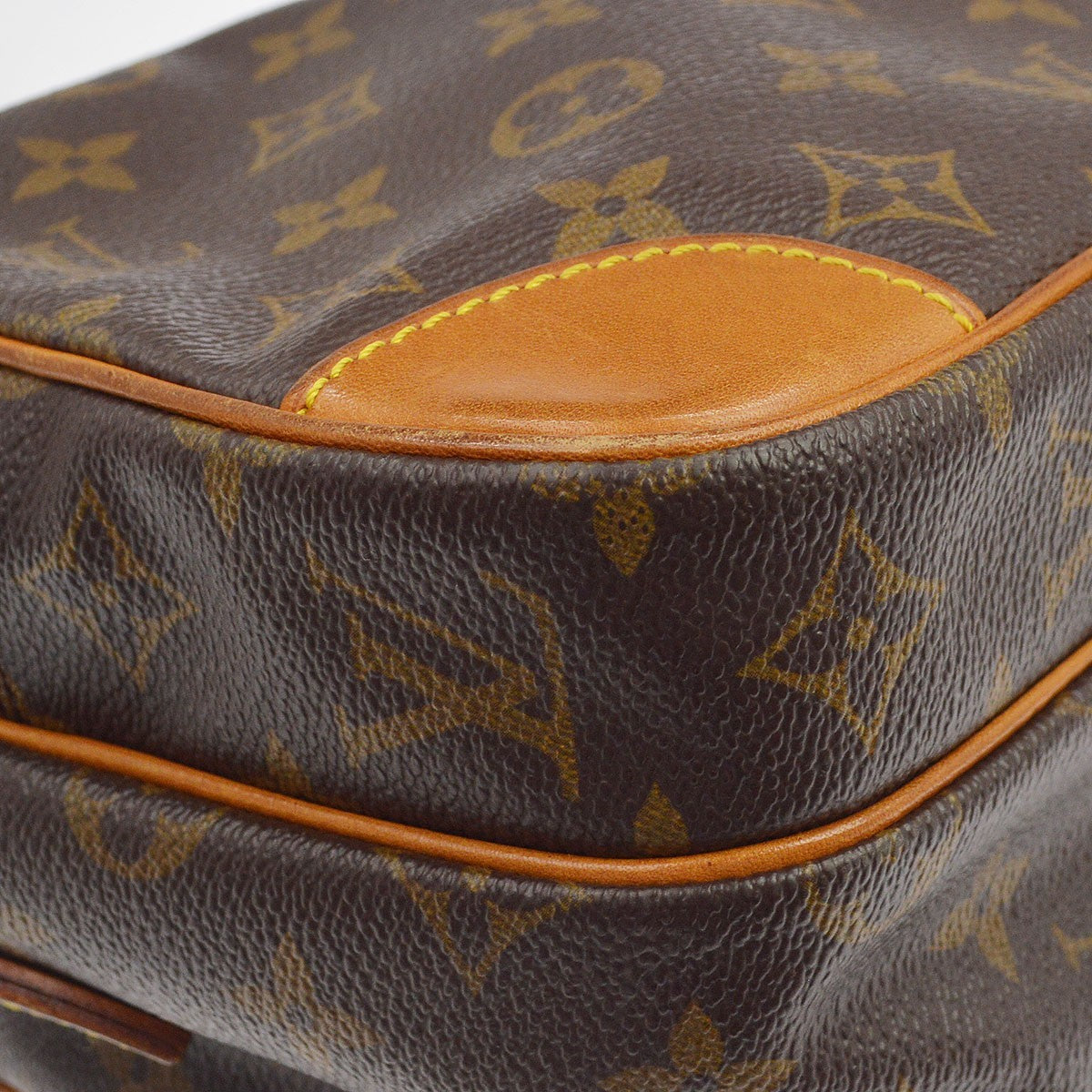 Louis Vuitton Nil Shoulder Bag Monogram Canvas, Brown, Canvas, Shoulder Bag