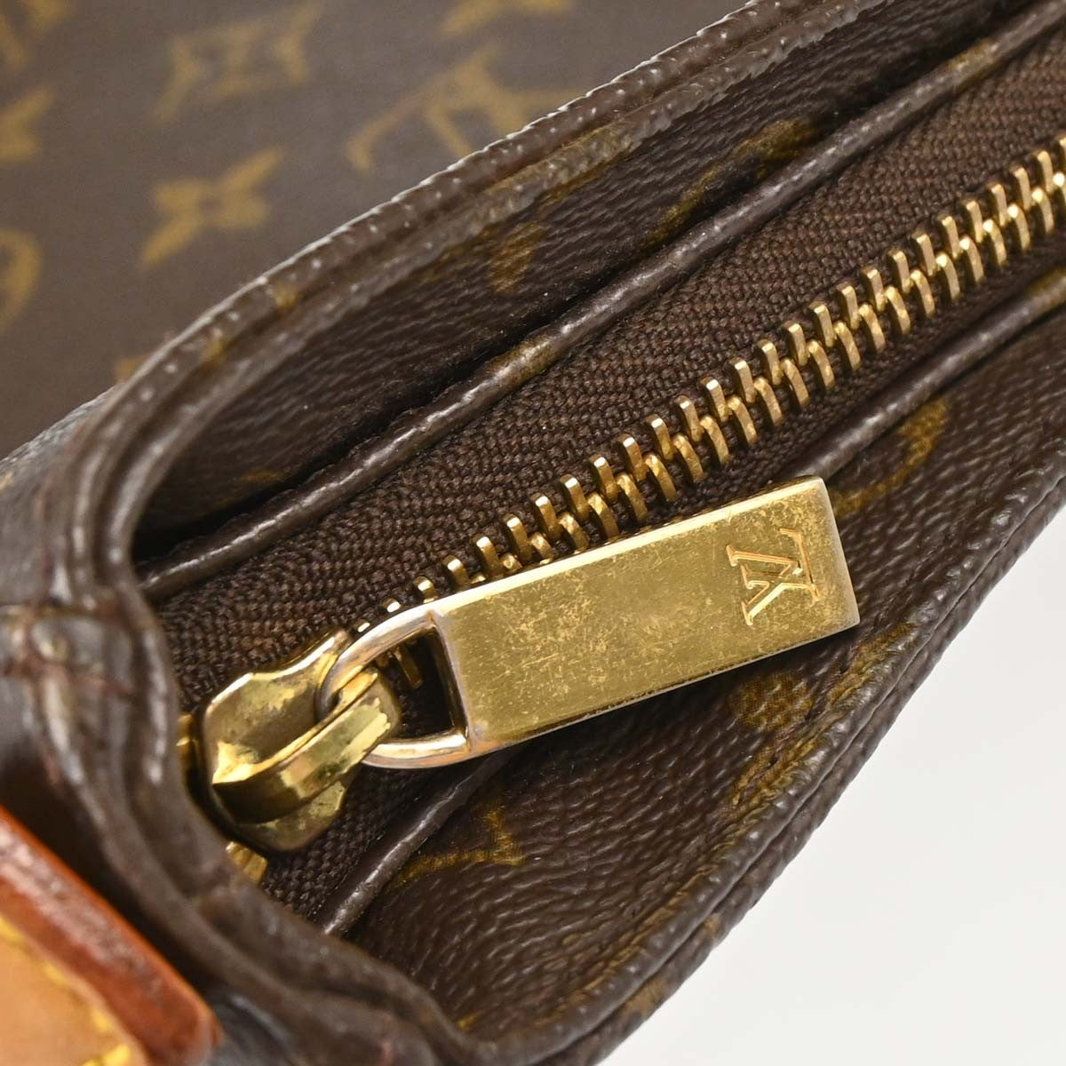 Louis Vuitton Looping Monogram Canvas, Brown, Canvas, Handbag