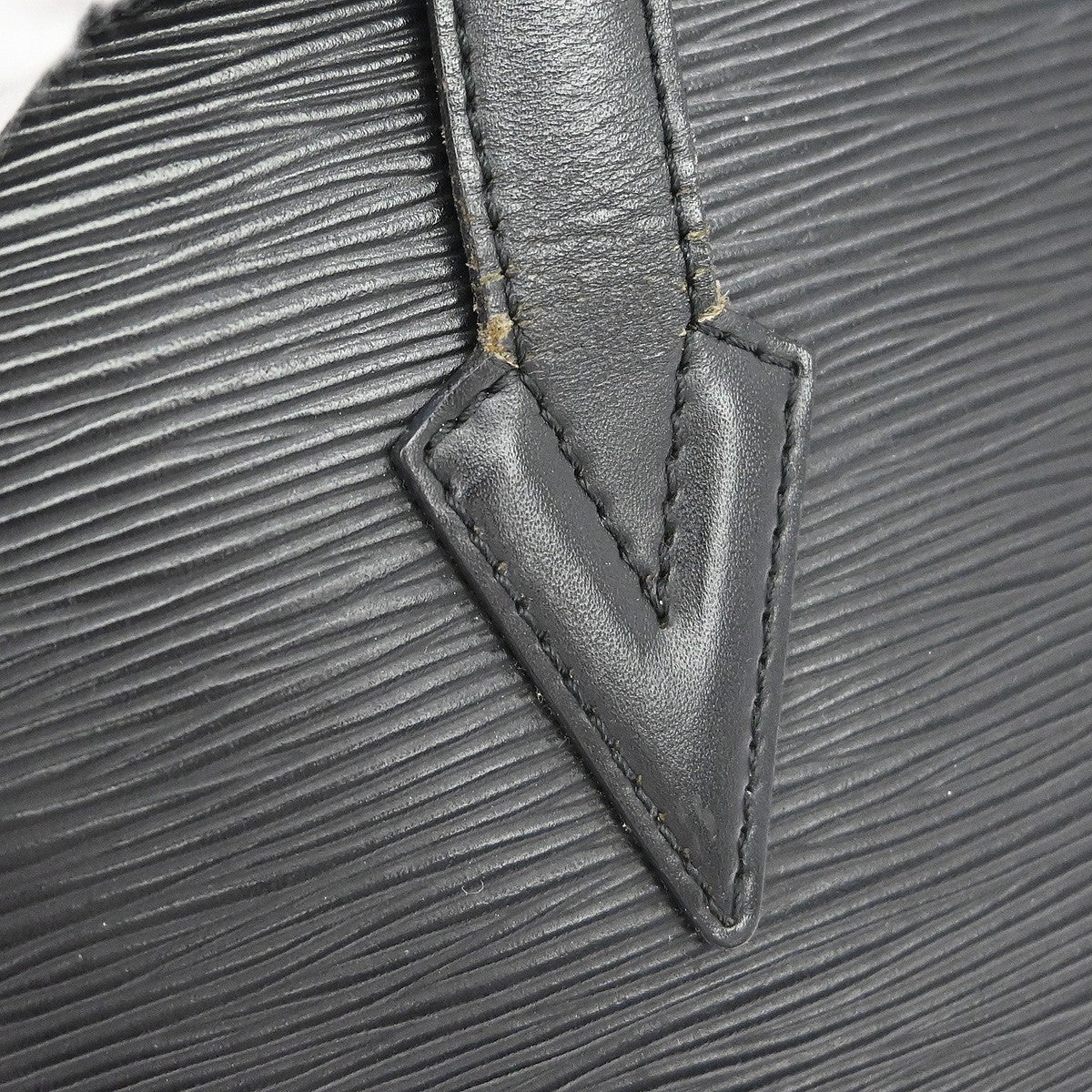 Louis Vuitton Saint Jacques Epi Leather, Black, Leather, Handbag